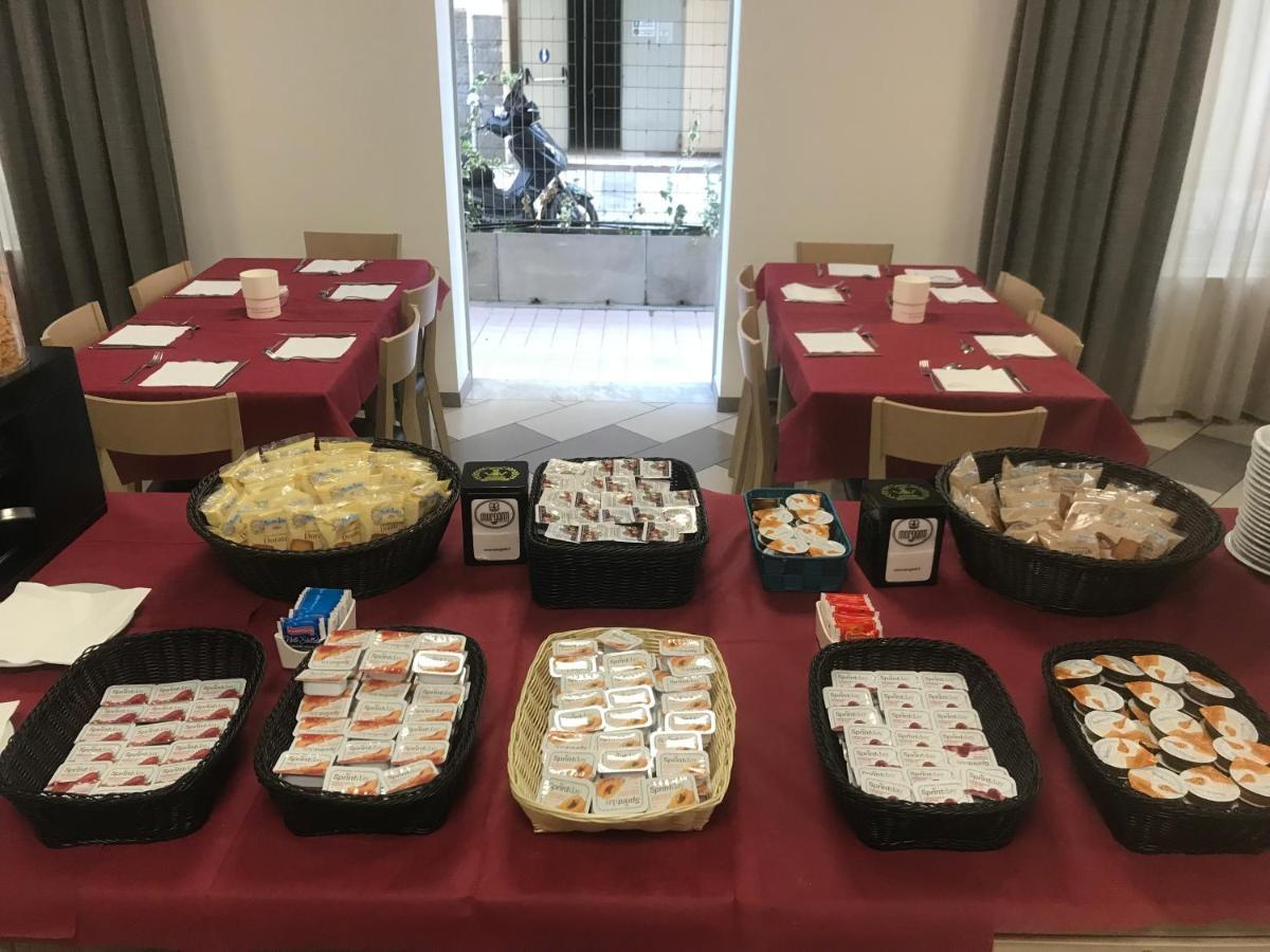 Casa Per Ferie San Juan De Avila 로마 외부 사진