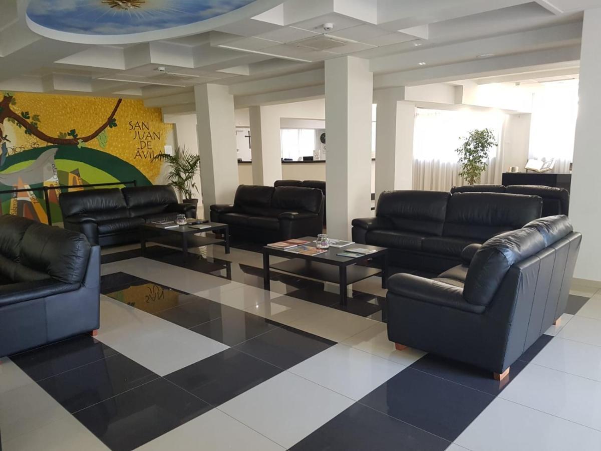 Casa Per Ferie San Juan De Avila 로마 외부 사진