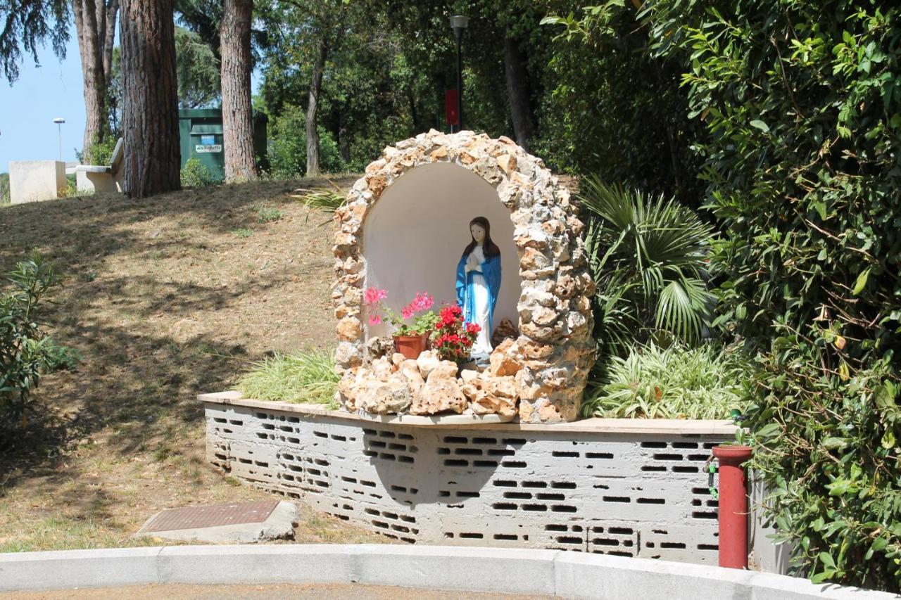 Casa Per Ferie San Juan De Avila 로마 외부 사진