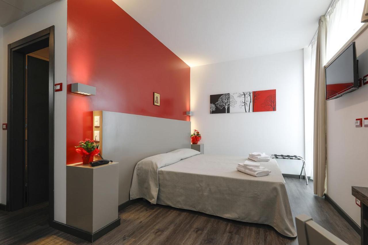 Casa Per Ferie San Juan De Avila 로마 외부 사진